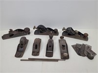 Assorted planes and parts
