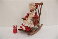 Vintage Moving Granny In Rocking Chair ~ Tested