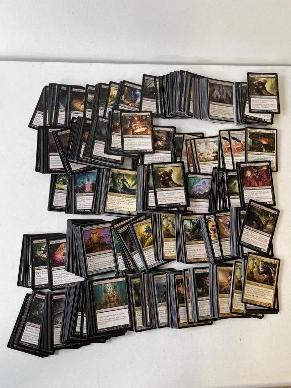Magic The Gathering Cards lot of 600