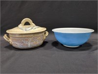 Blue PYREX bowl, pottery pot
