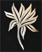 Vintage Retro 1950’s Crown Trifari Brooch