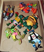 6 Vintage Teenage Mutant Ninja Turtle Figures
