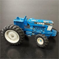 VINTAGE FORD 7710 TRACTOR