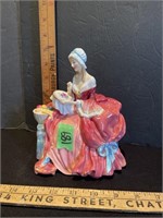 Royal Doulton Penelope - has crack on back