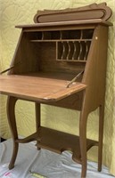 Oak Drop Front Desk w/one Drawer