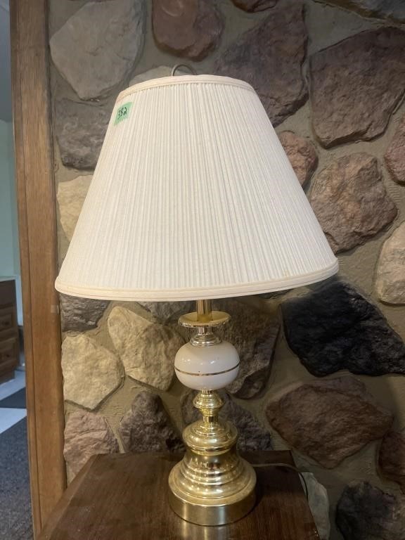 Table lamp 26”t