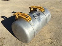 Peterbilt 80 Gallon Fuel Tank w/Brackets