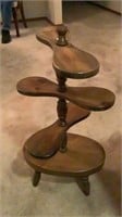 Wooden propeller table