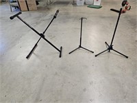2 Jamstands and Microphone Stand
