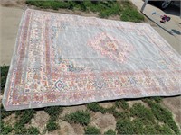 New 12 x 8 large area rug Nourison