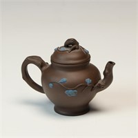 Vintage Chinese mini teapot