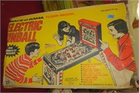 Race-O-Rama electric pinball game