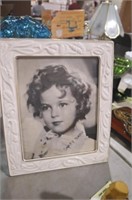 VTG SHIRLEY TEMPLE PRINT IN FRAME