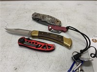 ASSORTED FOLDING KNIVES