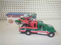 7-11 1998 Collectible Toy Wrecker