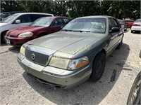 2003 Mercury Grand Marquis Tow# 14669