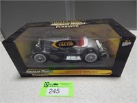 Collectible 1935 Duesenberg SSJ; 1:18 scale replic