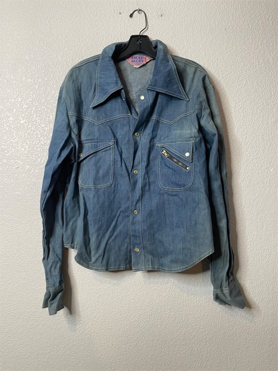 6/26/24 Vintage Clothing Auction