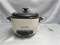 BLACK AND DECKER RICE COOKER 8 CUPS