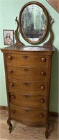 Vintage chest of drawers