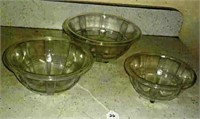 (3) Clear Glass Nesting Bowls