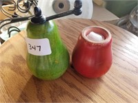 2 sets salt and pepper shakers