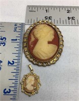 D2) CAMEO BROOCH AND PENDANT