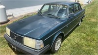 1991 VOLVO 240 4 DOOR SEDAN