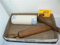 BLUE AND WHITE STONEWARE ROLLING PIN, WOODEN