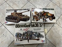 3 Tank Model Kits