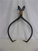 Vintage Ice Tongs - with twine hanger