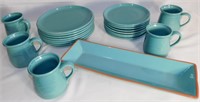 TABLETOPS POTTERY DISHES (TEAL)