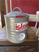 Vintage Igloo cooler