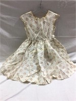 Vintage young girls dress .  Completely lined