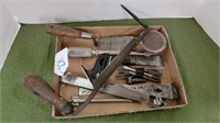 HAND TOOL LOT