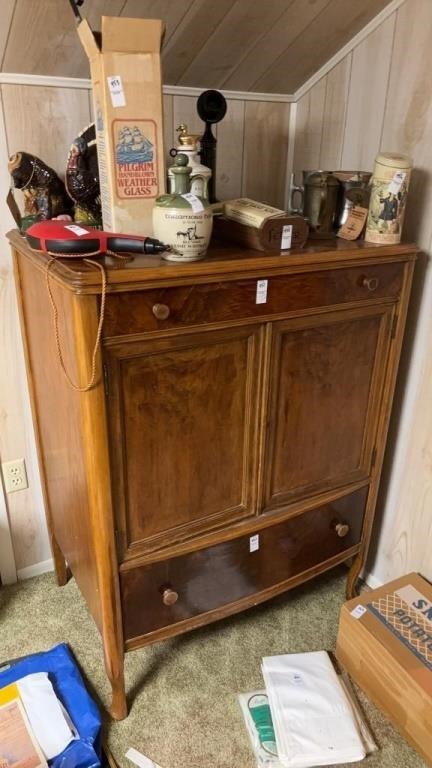 Vintage Dresser NO CONTENTS
