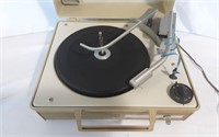 Retro GE Solid State / Automatic Record Player