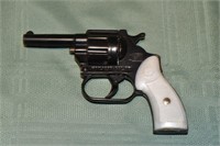 RTS model 1966 22cal 8 shot starter pistol, s#1869
