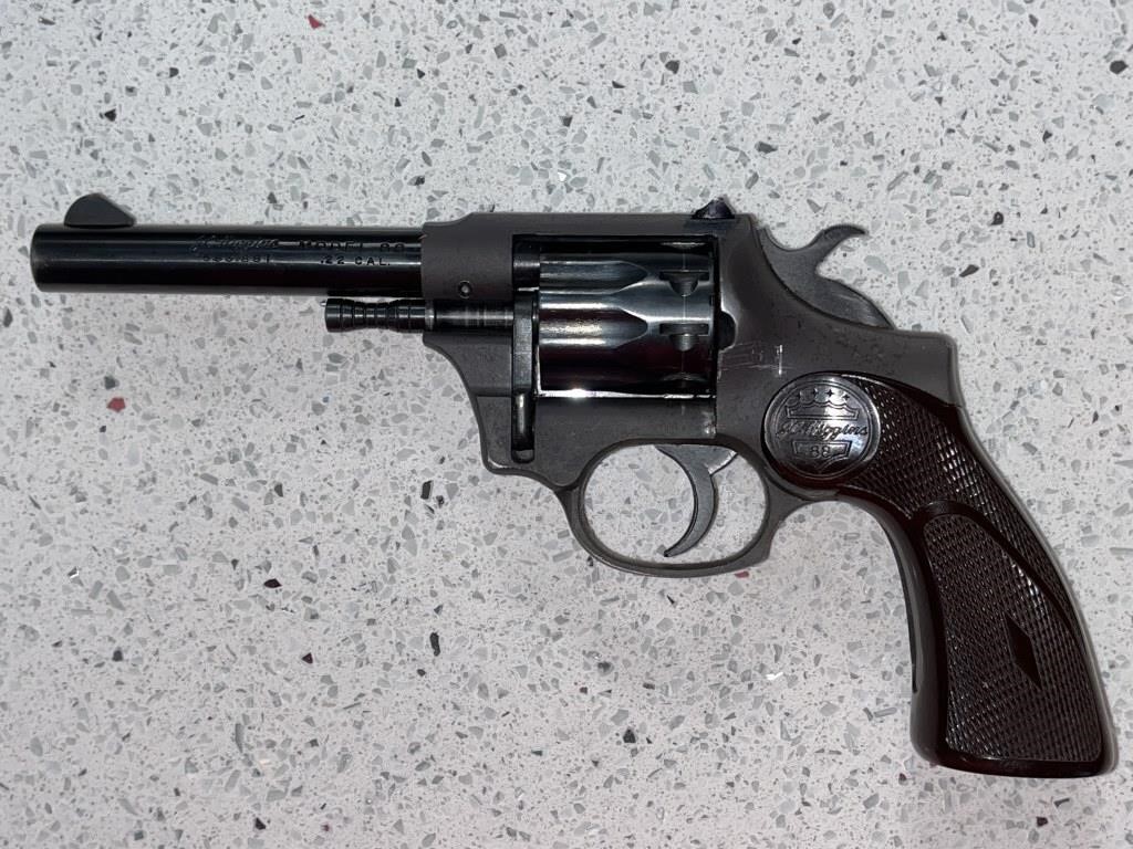 JC Higgins Model 88 Pistol. .22 Caliber.