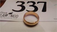 18K MENS WEDDING BAND APPROX SIZE 10-11