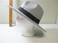 Grey Felt Hat One Size