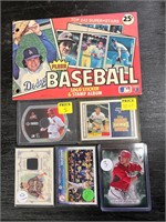 Lots of baseball cards