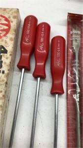 Mac tools screw drivers, miscellaneous and