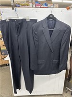 JOS A Bank men’s suit jacket and pants