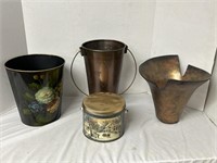 Metal Candle Holder With 3 Decorative Tin Buckets