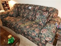 FLORAL COUCH