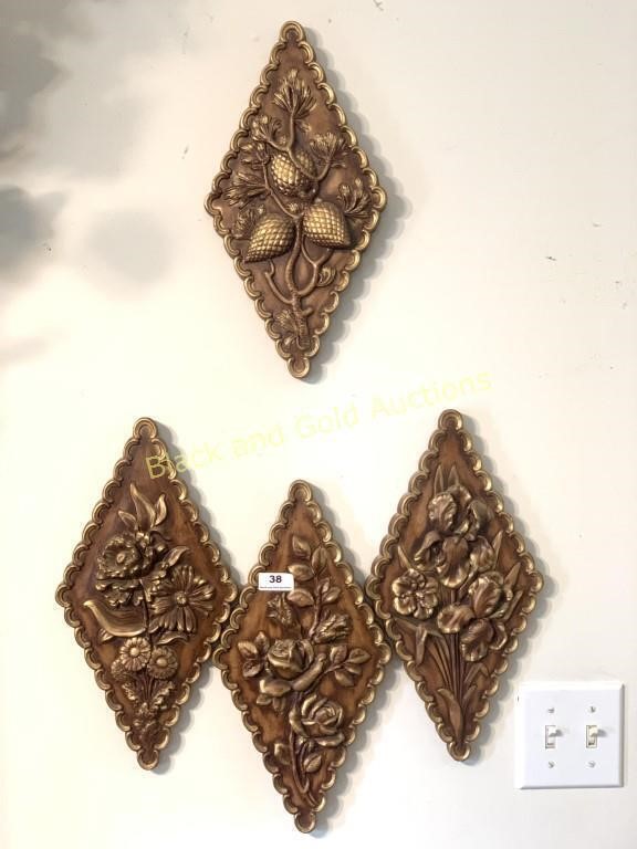 4 Piece MCM Wall Decorations