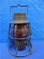 Dietz New York Railway Lantern Red Glass Cracked