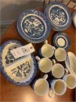 21 pc blue willow style dinnerware by churchill