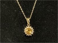 14kt Gold Diamonds & Citrine Necklace 1.5gr TW